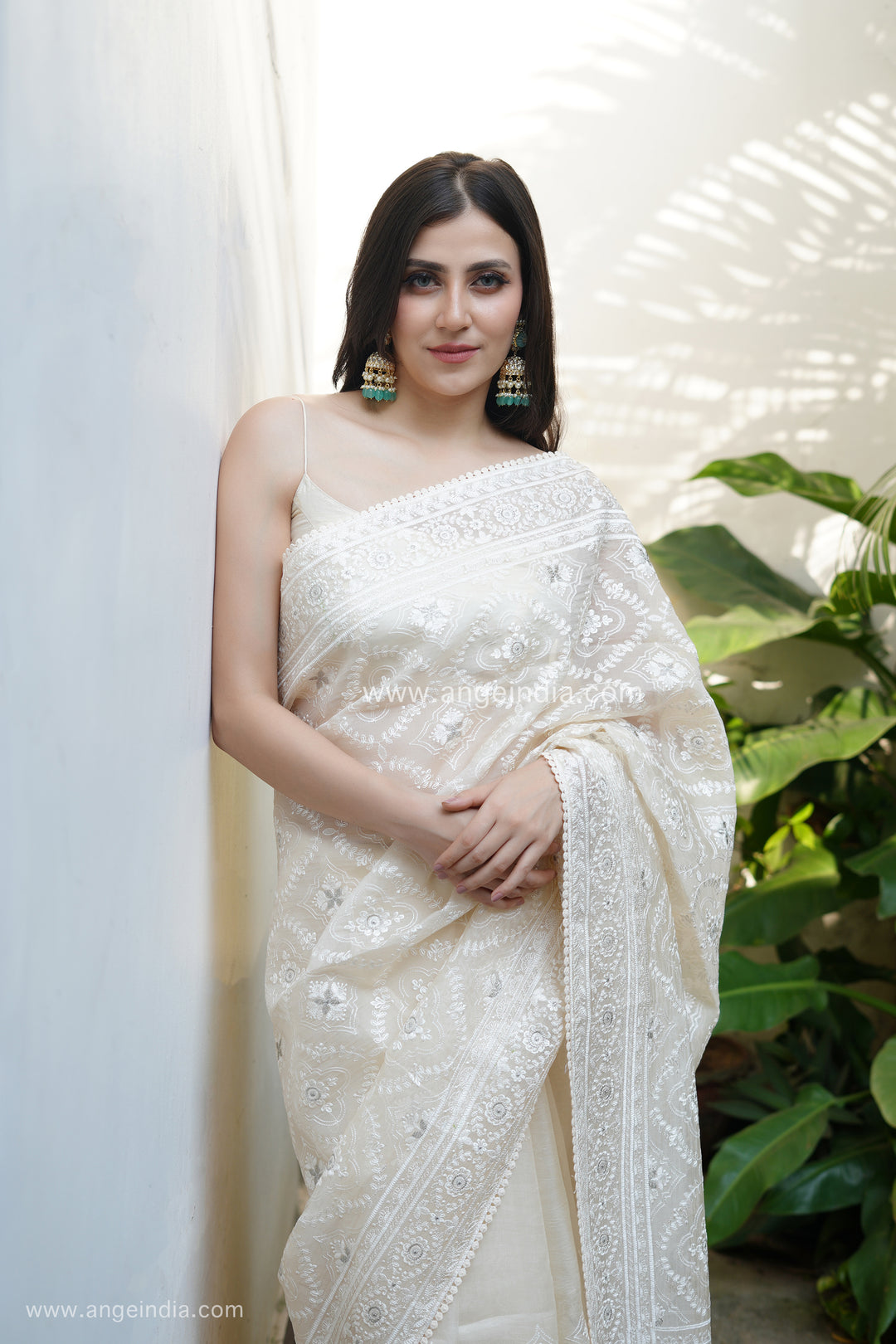 Sagar - Ivory